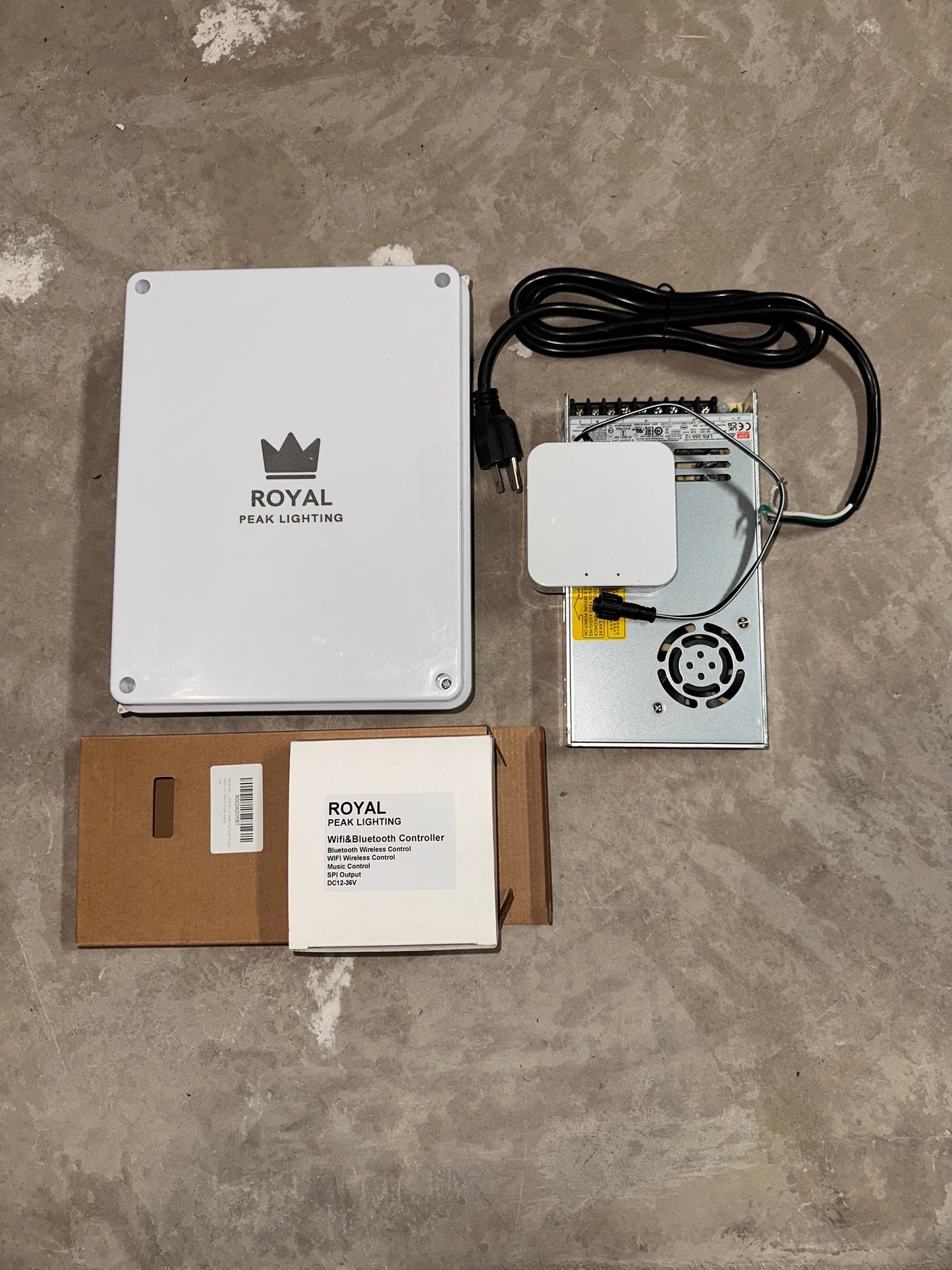 Basic Royal Peak Lighting Control Junction Box (Non Waterproof)